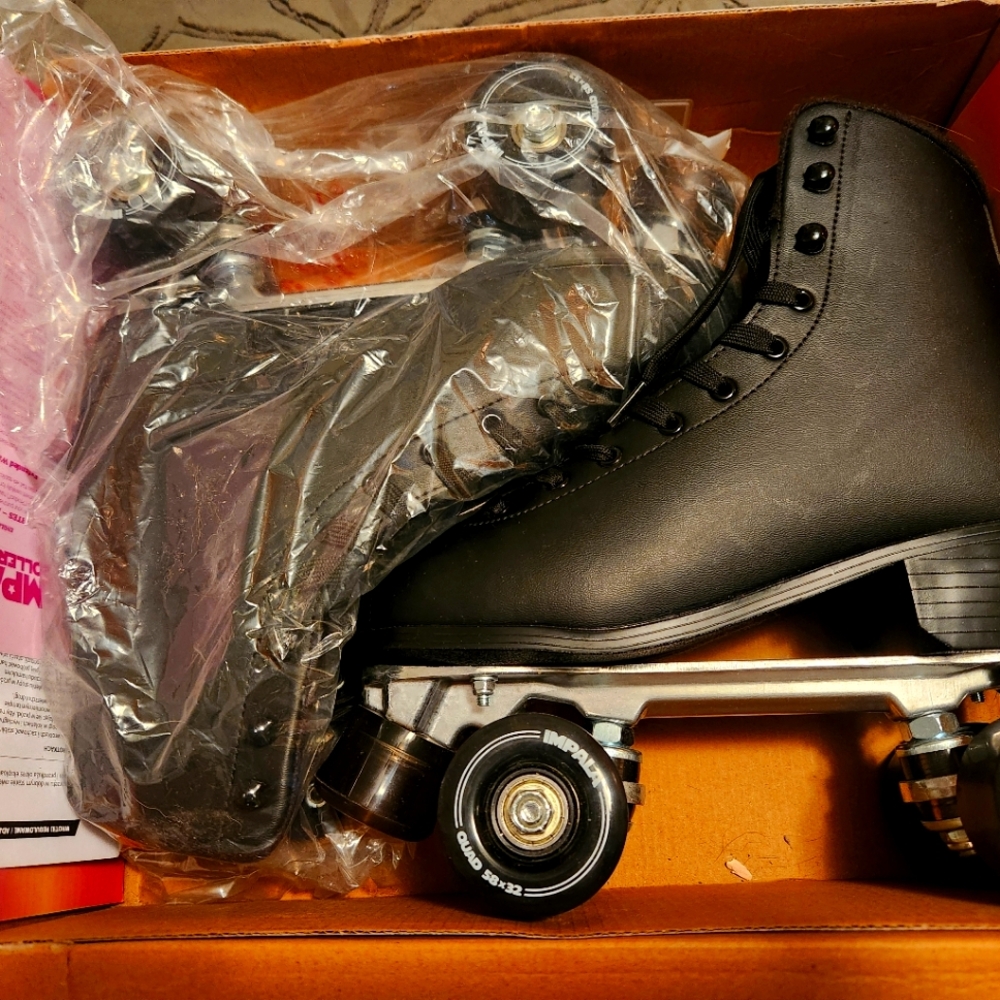 New Black Impala Quad Roller Skates Womens 10 - Men's 8
